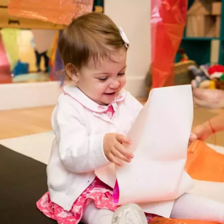 two girls coloring at kla school daycare for 3 year olds