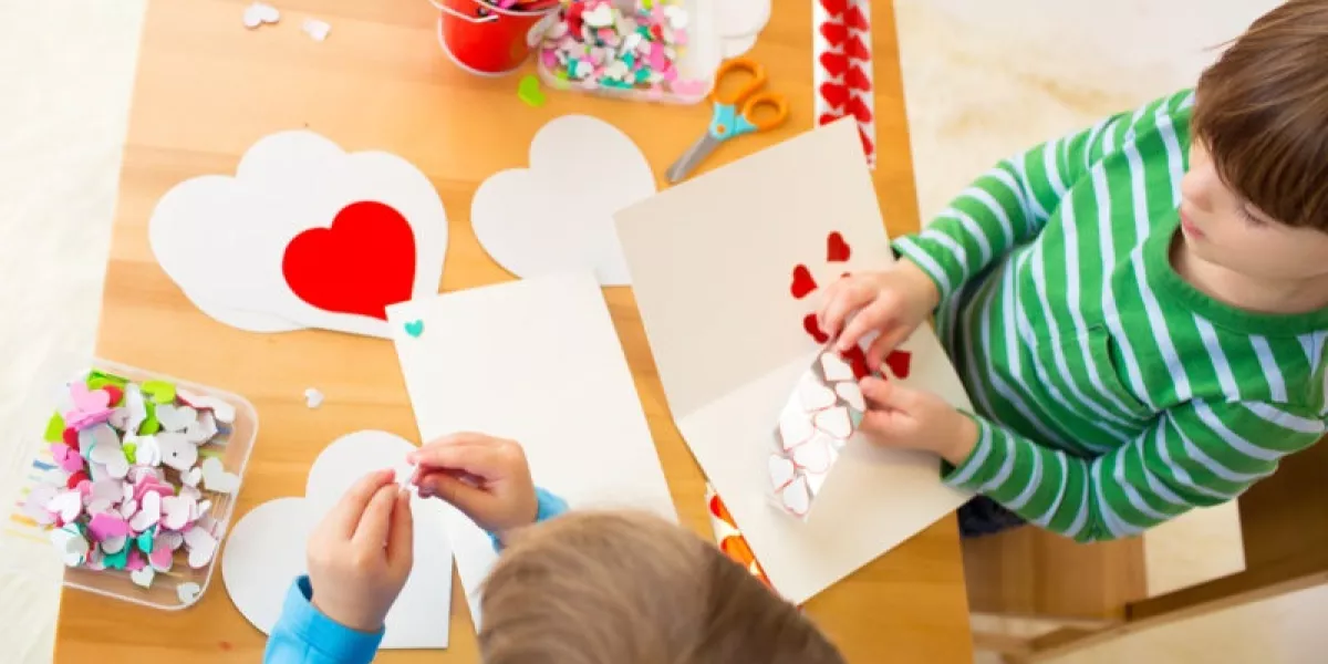 Easy and fun valentines day crafts for kids e1486666325990
