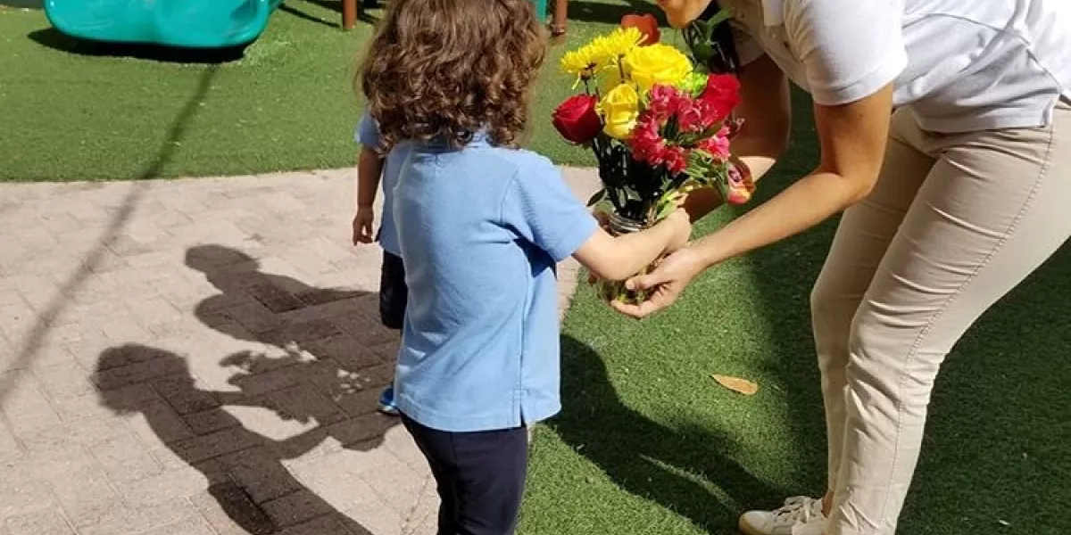 Why we shouldnt force children to apologize