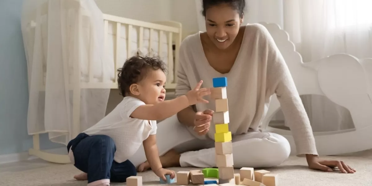 10 Cause and Effect Activities for Infants 1