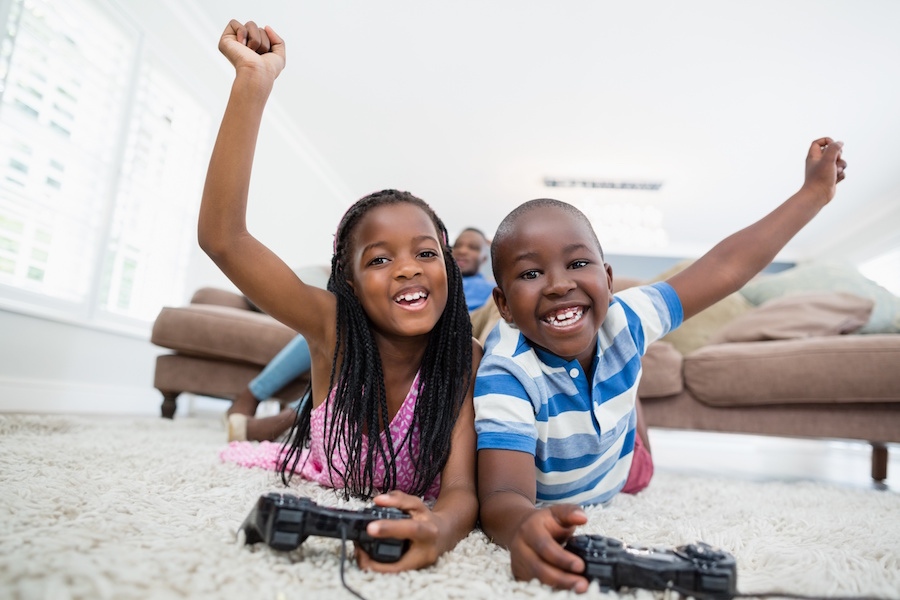 Ways to encourage sibling closeness