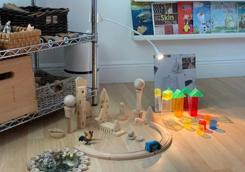 Class compossitions and light