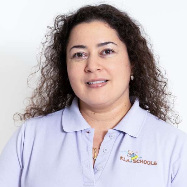Staff 8 Sandra Gomez KLA Coral Gables D1 003
