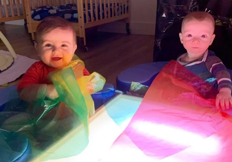 Infants light table